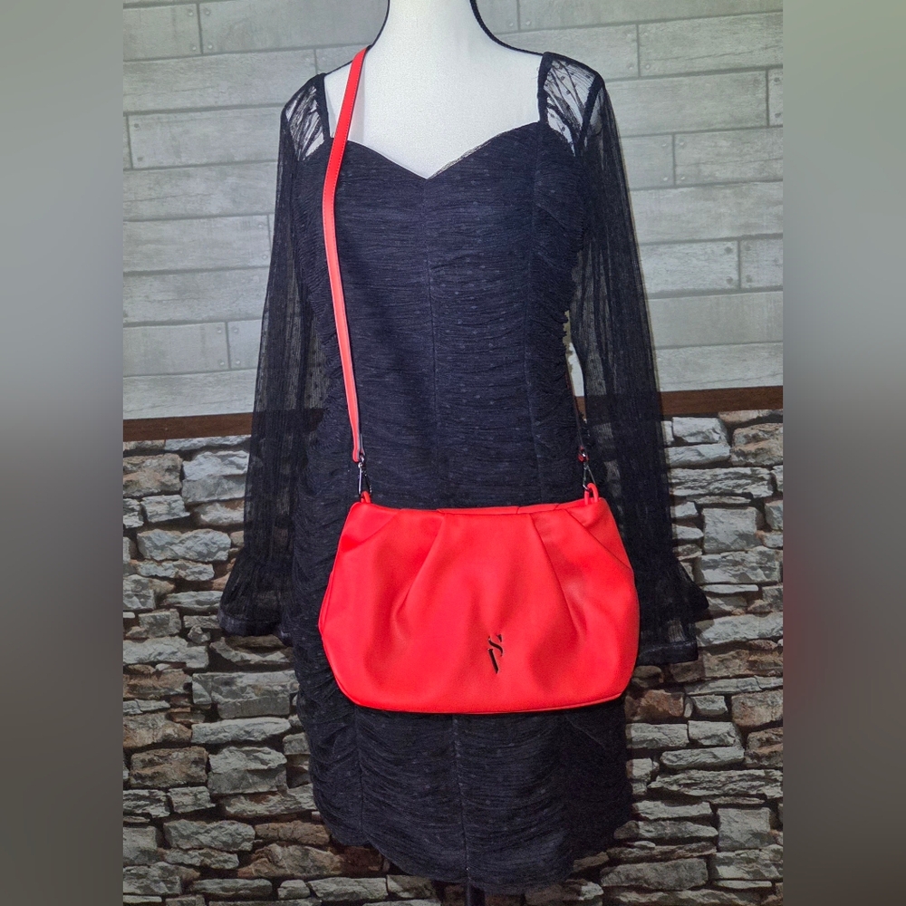 Simply Vera Wang Vegan Leather Orange Purse Zip Up Sholder Strap Handle Pockets
